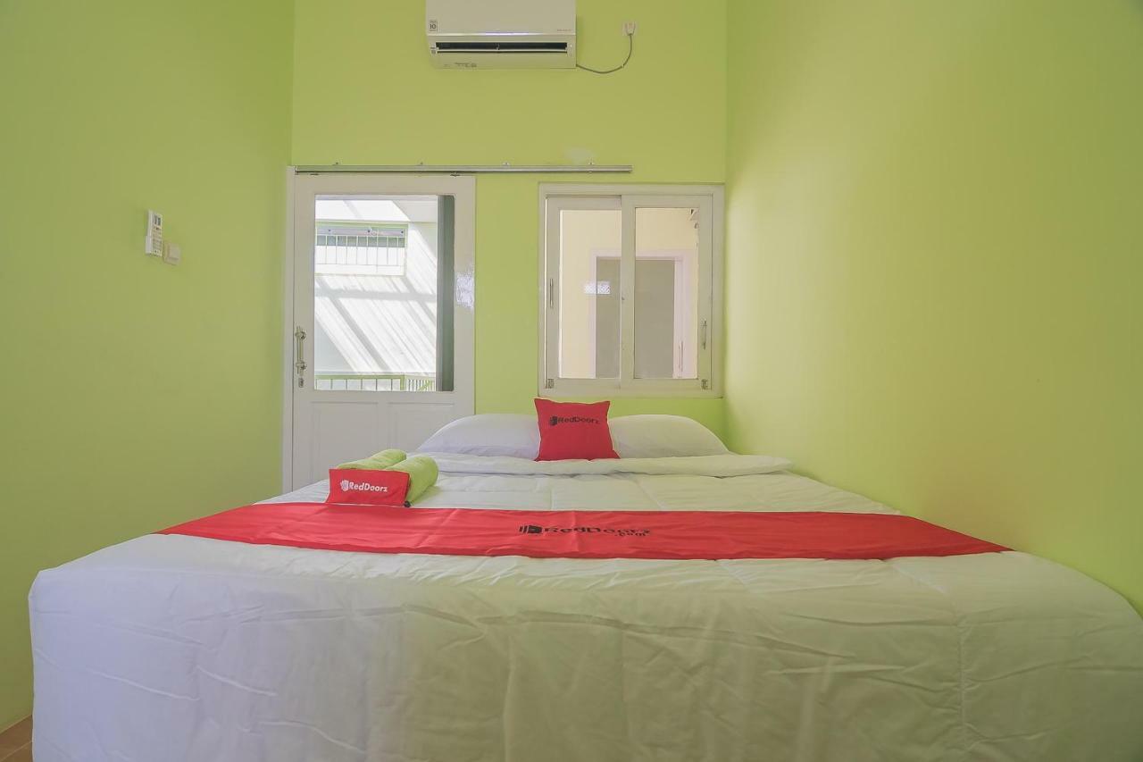 Reddoorz Syariah Near Museum Wisma Karya Subang Exteriér fotografie